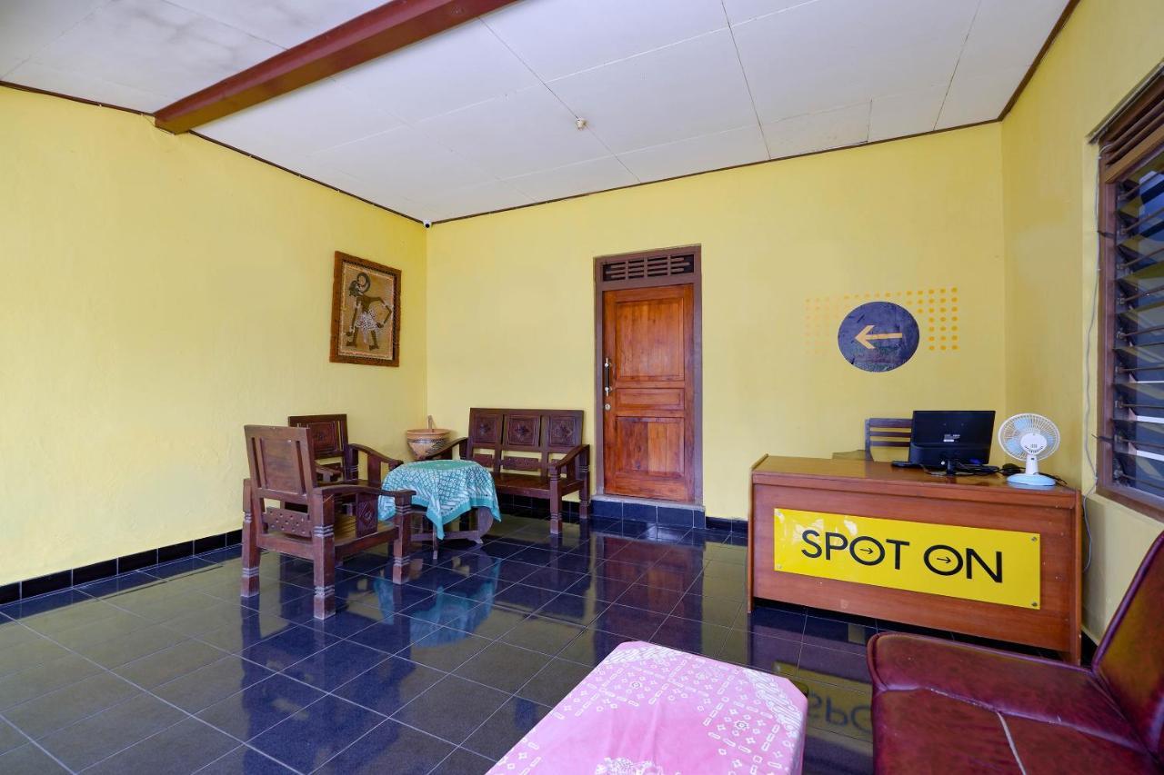 Spot On 2821 Griya Kawula Syariah Otel Solo Dış mekan fotoğraf
