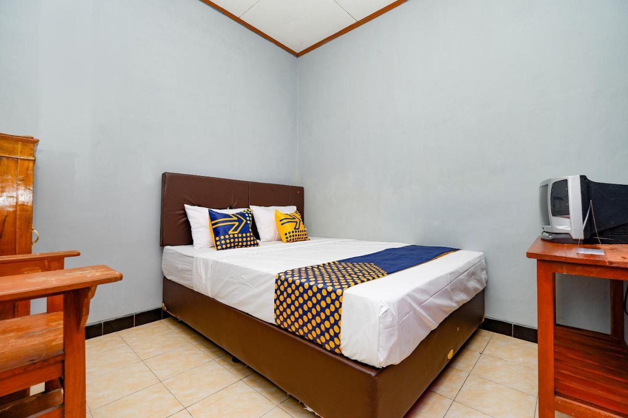 Spot On 2821 Griya Kawula Syariah Otel Solo Dış mekan fotoğraf