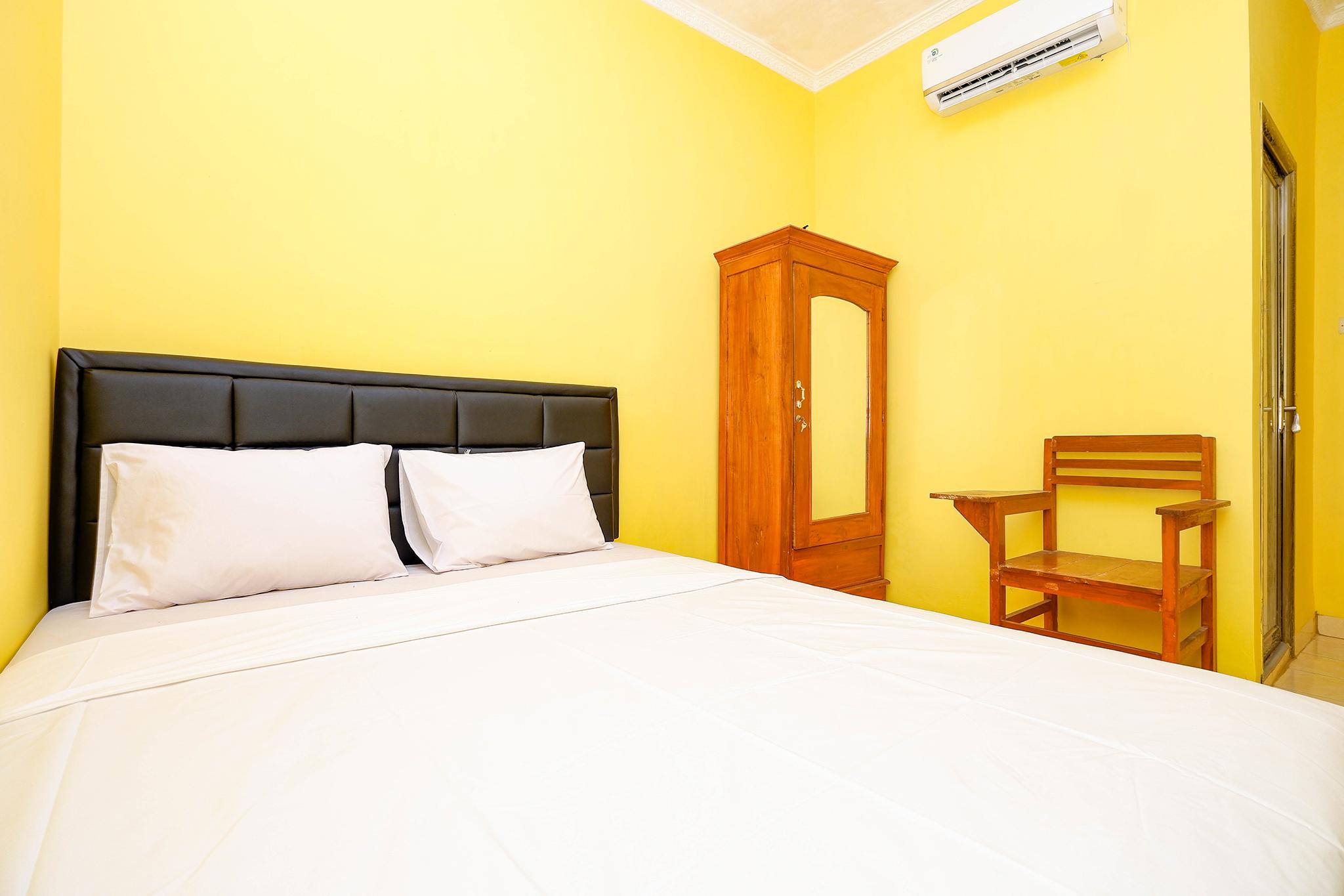 Spot On 2821 Griya Kawula Syariah Otel Solo Dış mekan fotoğraf