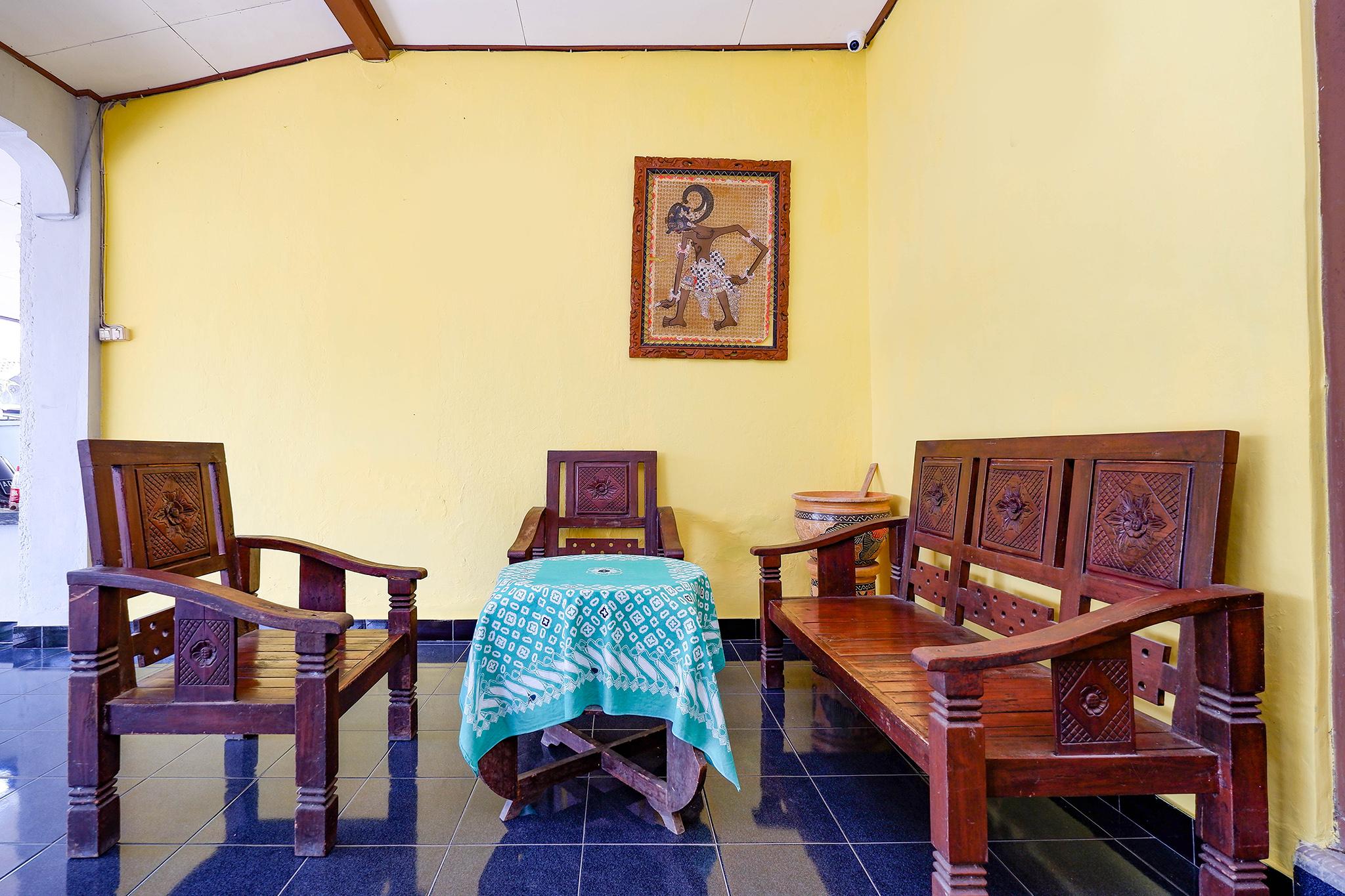 Spot On 2821 Griya Kawula Syariah Otel Solo Dış mekan fotoğraf